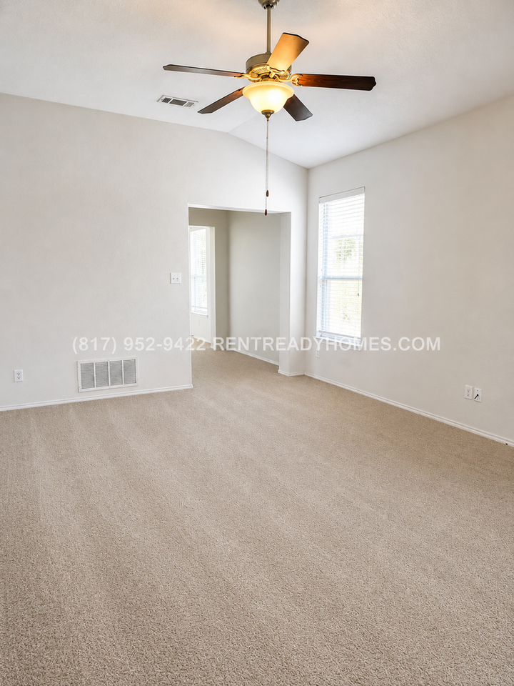 8820 Moon Rise Ct - Photo 4 of 8
