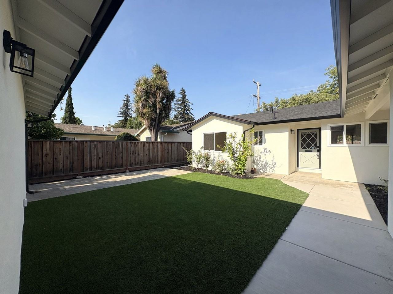 1339 Kingfisher Way - Photo 3 of 28
