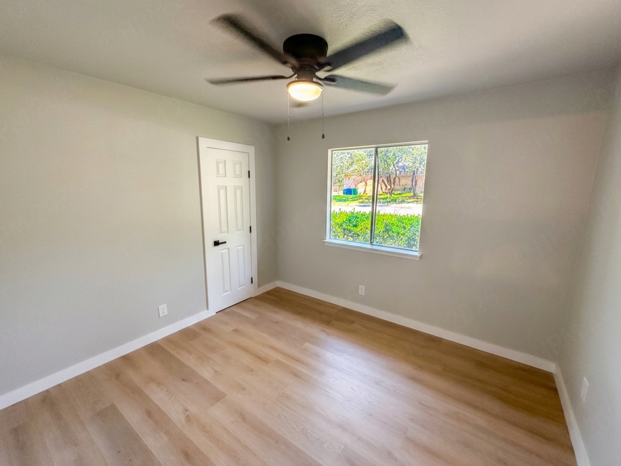 8726 Timberbriar St - Photo 6 of 15