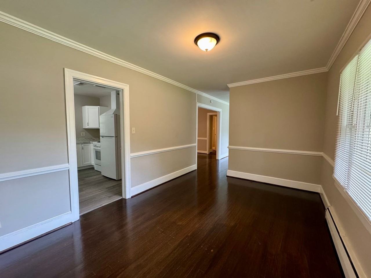 201 N Thomas St - Photo 5 of 21