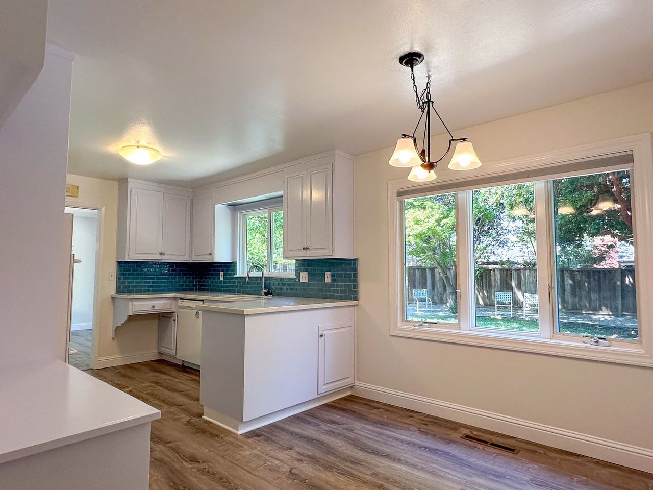 1791 Grace Ave - Photo 5 of 16