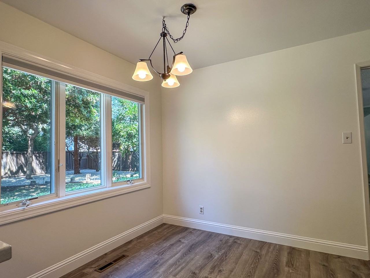 1791 Grace Ave - Photo 6 of 16