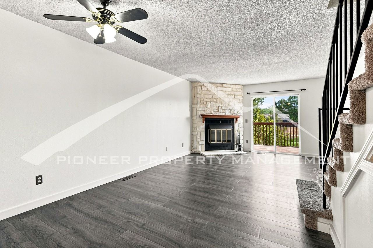 1234 S Idalia St - Photo 5 of 18