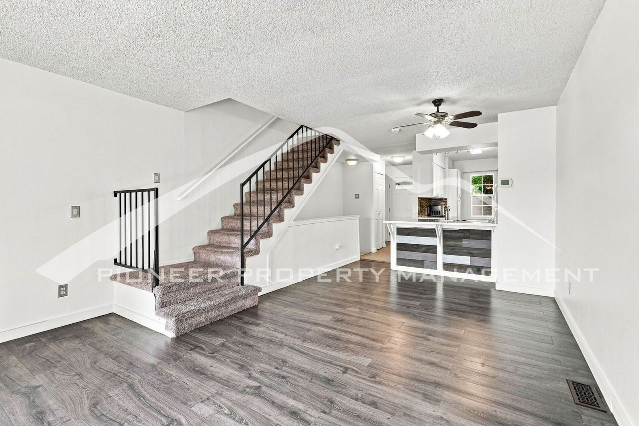 1234 S Idalia St - Photo 6 of 18