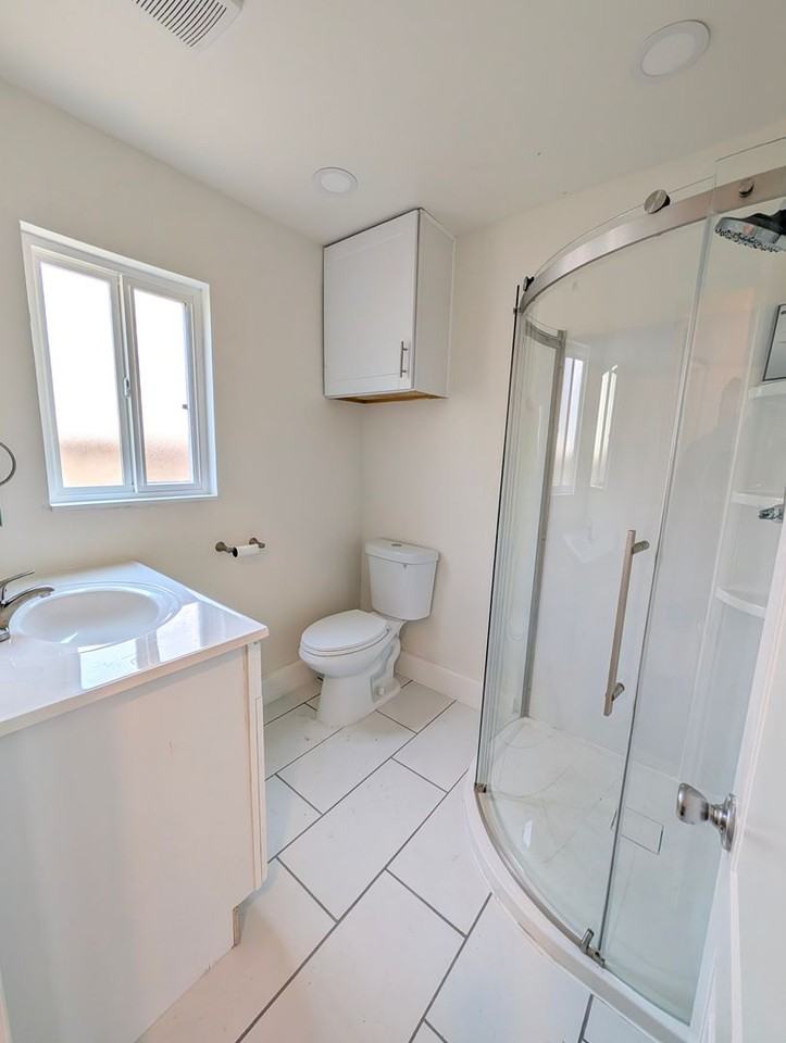5207 Cartwright Ave - Photo 6 of 9