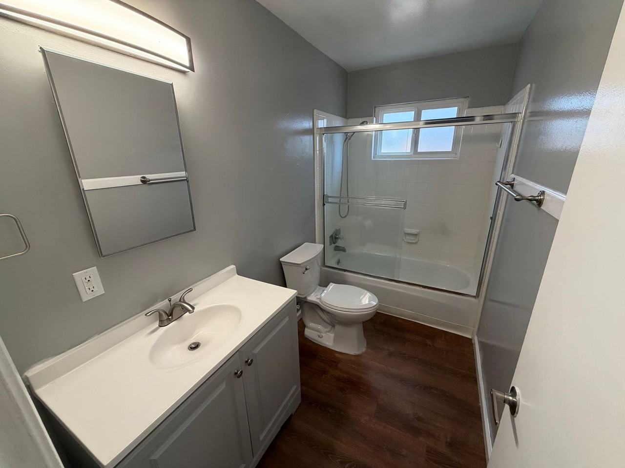 4497 Hamilton Ave - Photo 7 of 10