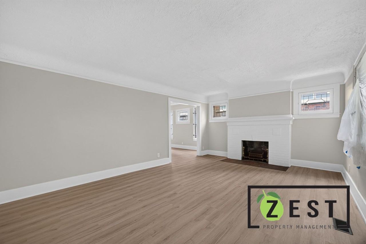 12772 Griggs St - Photo 3 of 23