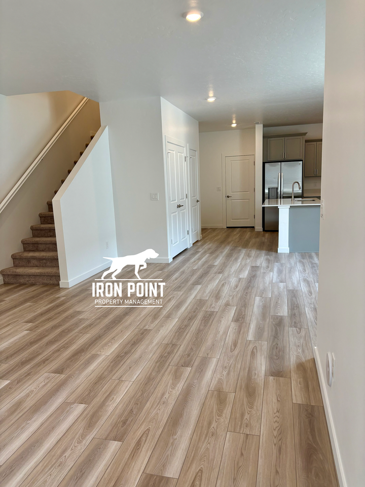 4243 W Flint Dr - Photo 5 of 48
