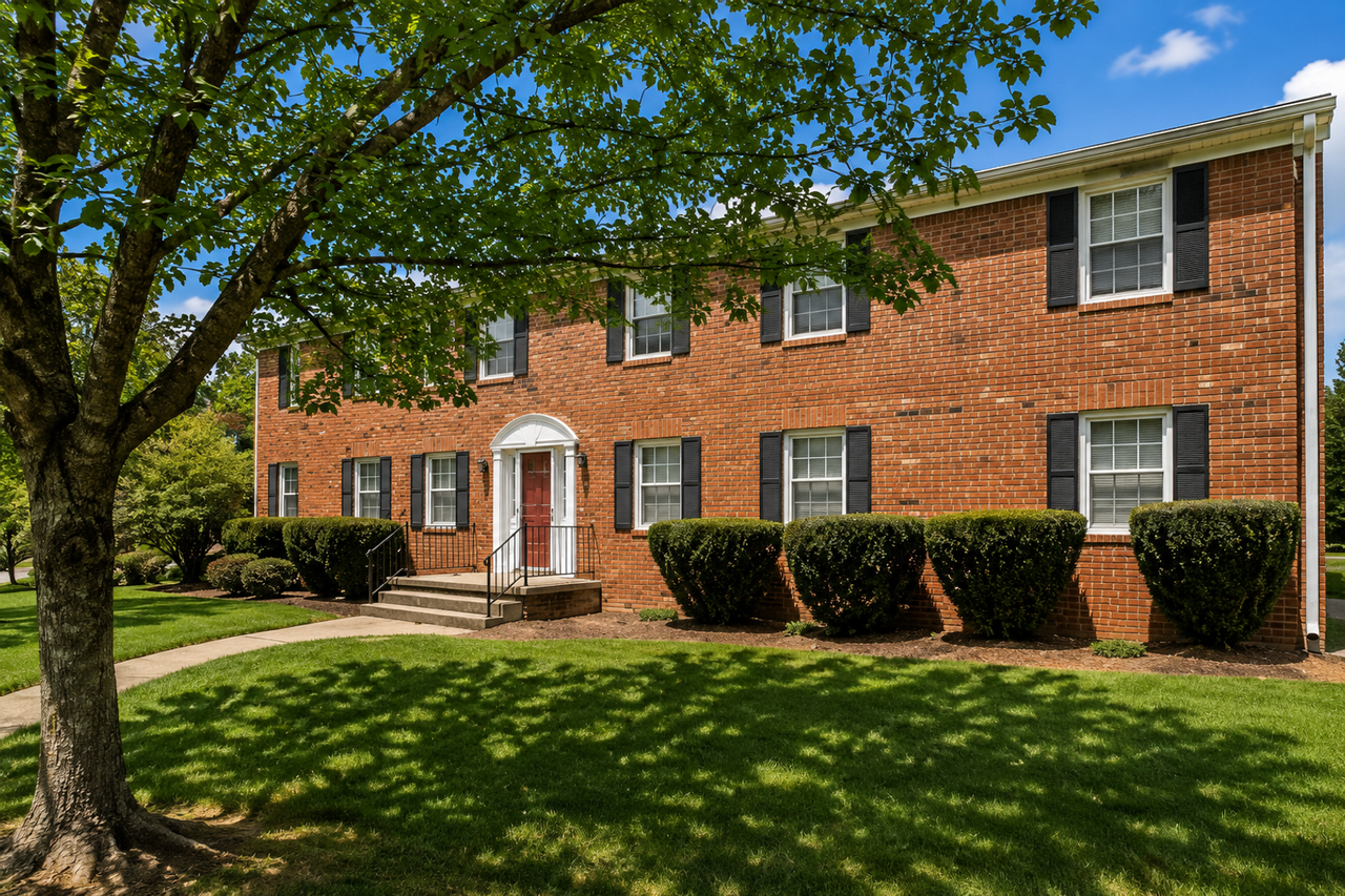 309 Loudon Rd #414
