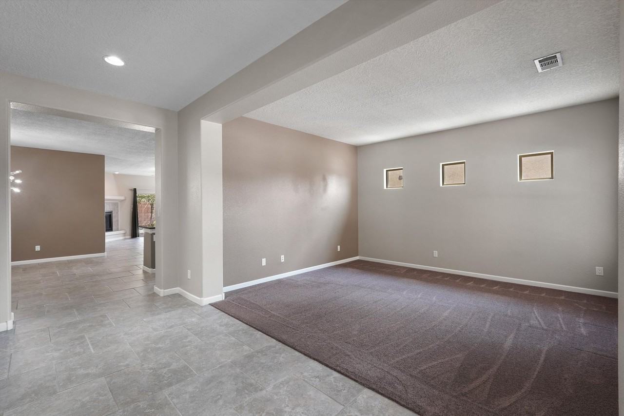 224 Valle Alto Dr Ne - Photo 6 of 41