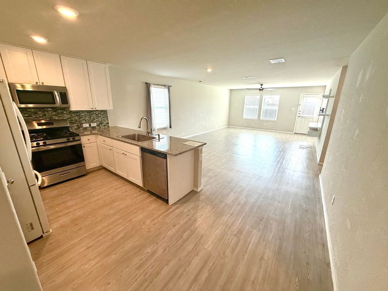 9826 9826 Morgans Mills Rd - Photo 2 of 19