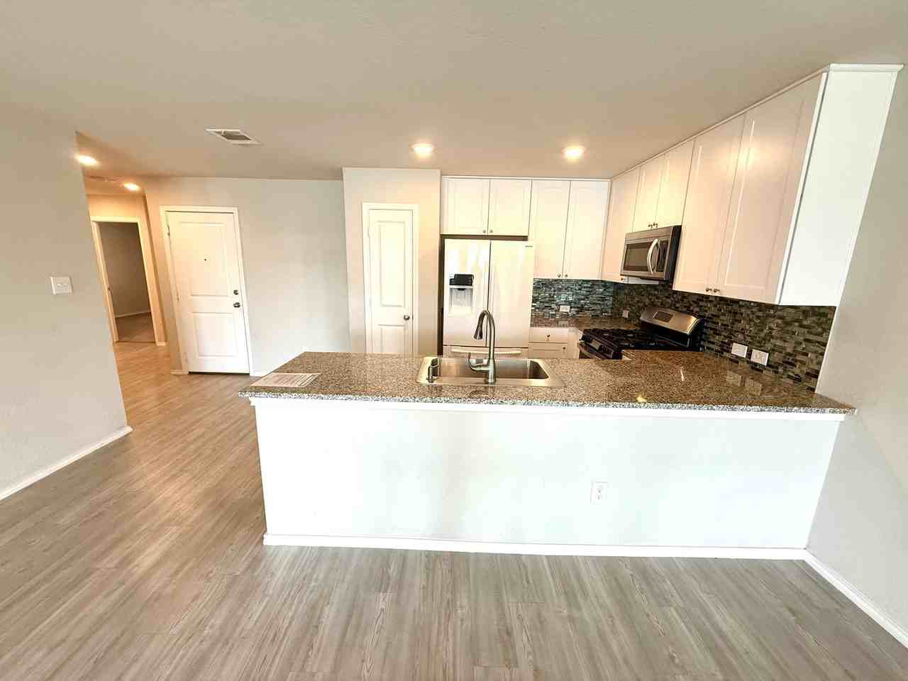 9826 9826 Morgans Mills Rd - Photo 5 of 19