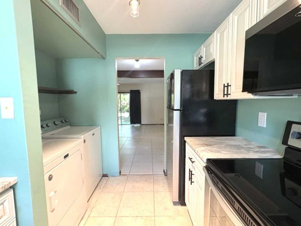 14 Fair Oaks Cir - Photo 4 of 17