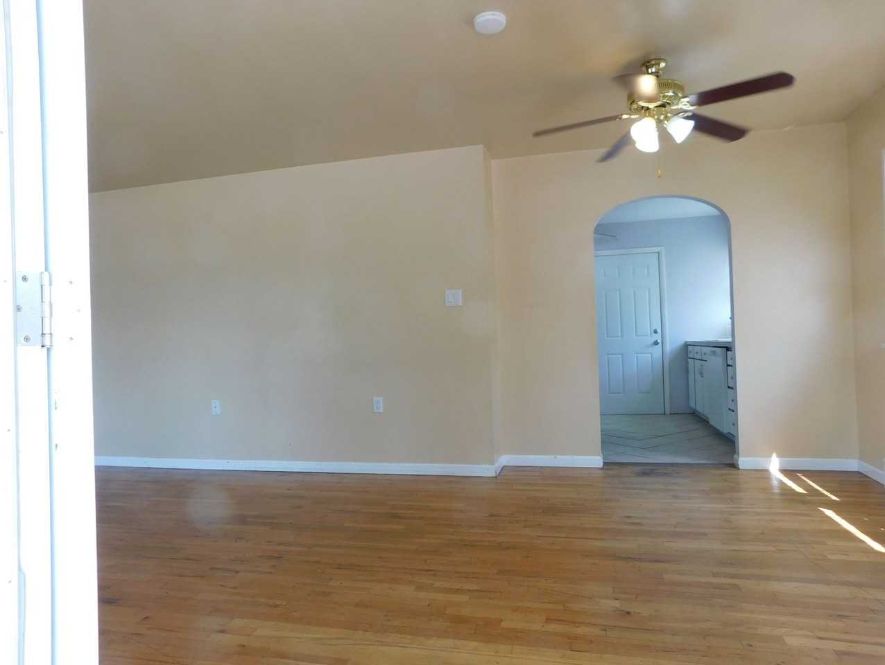 1340 Orchard Avenue - Photo 2 of 24