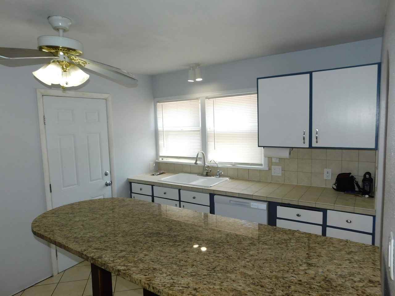 1340 Orchard Avenue - Photo 7 of 24