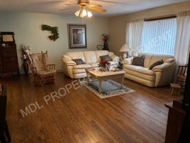 211 N Powell Rd - Photo 1 of 1
