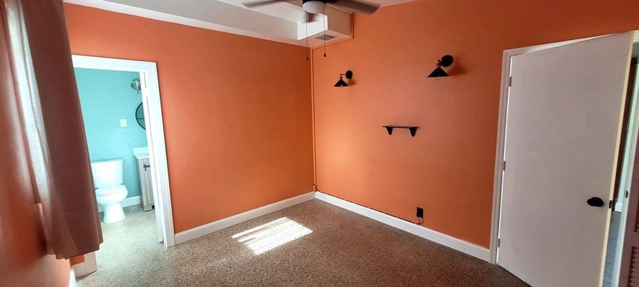 4330 Sw 10th St - Photo 5 of 10