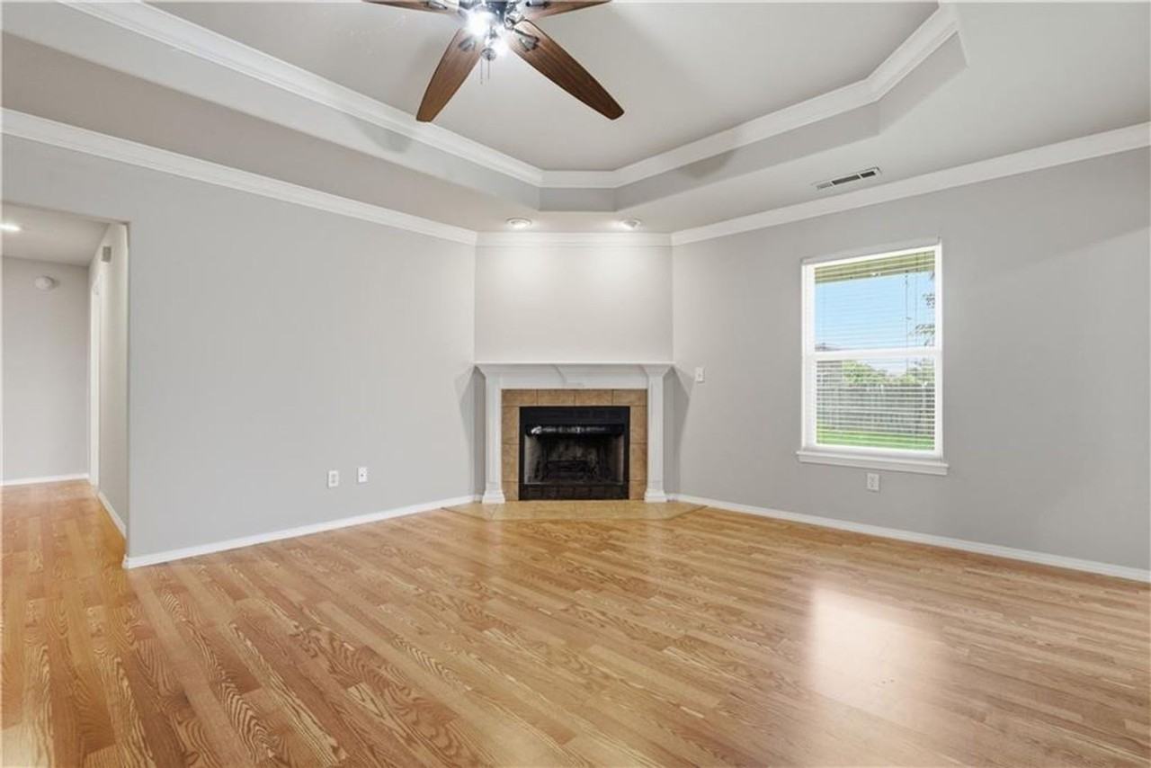 6402 Sw High Meadow Blvd - Photo 3 of 18