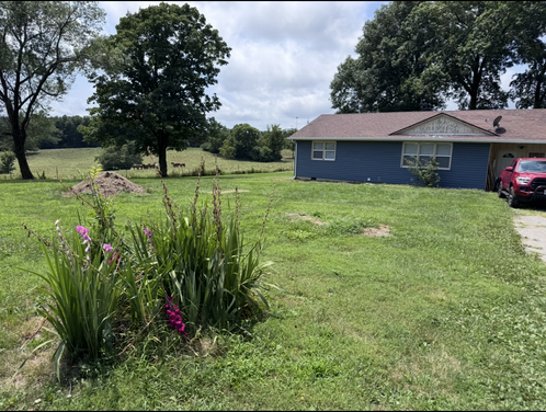707 S Rustic Rd - Photo 3 of 9