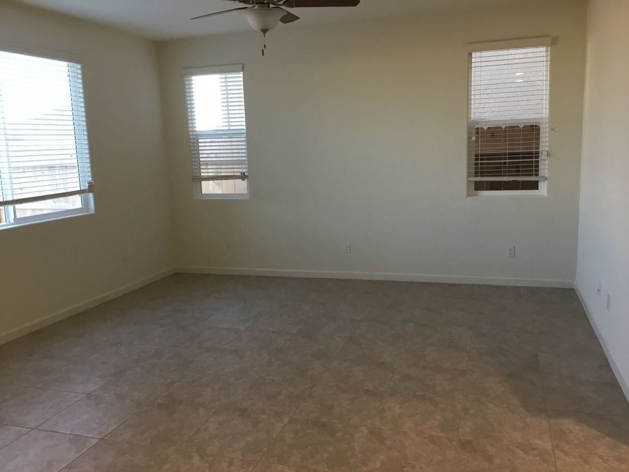 3445 Soledad Ave - Photo 3 of 16
