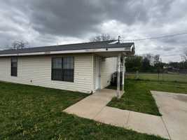 featured image of 1801 Sw C Ave