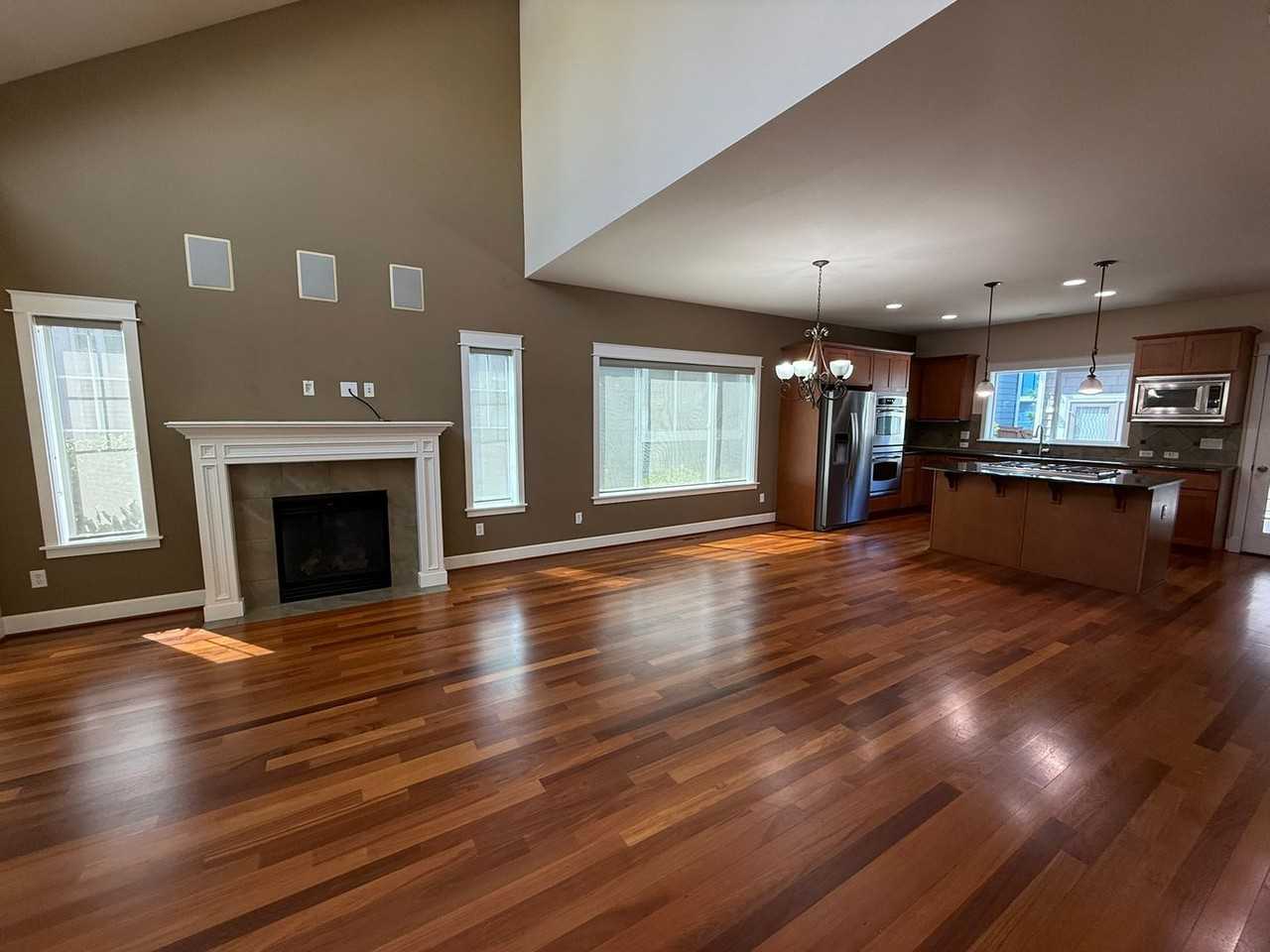2593 22nd Ave Ne - Photo 5 of 15