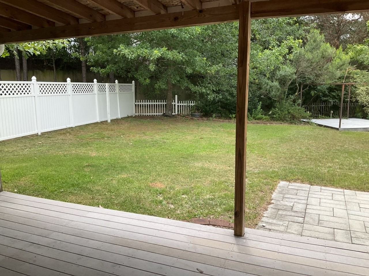 22 N Sweetbriar Ln - Photo 3 of 8