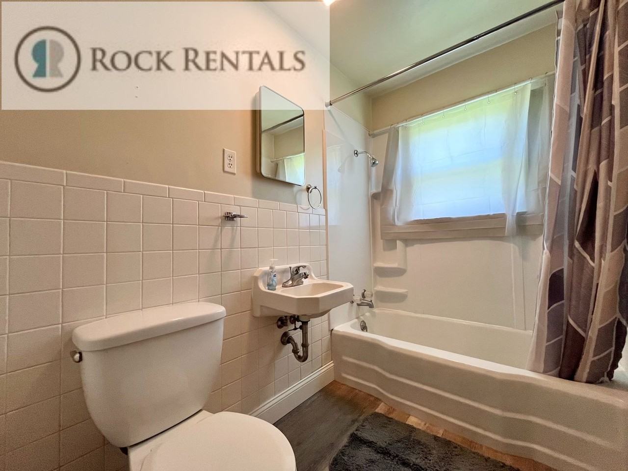 705 W 18th Ave - Photo 5 of 11