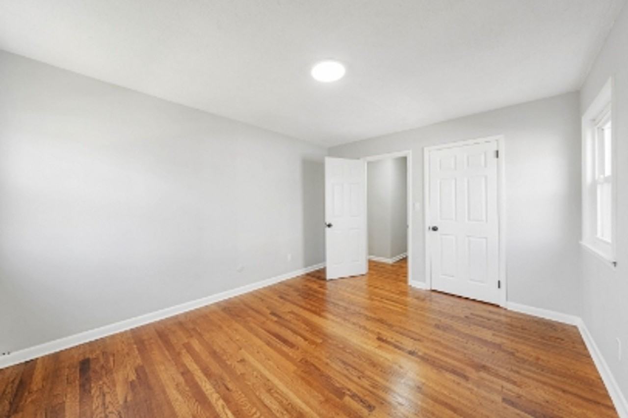 1213 Roselle St - Photo 3 of 18