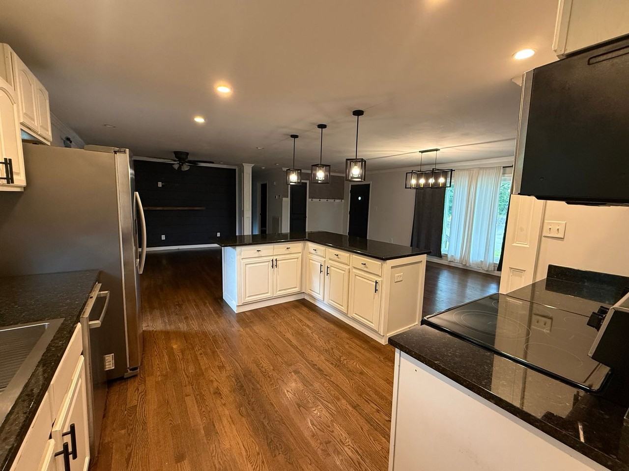 1209 20th St Nw - Photo 4 of 22