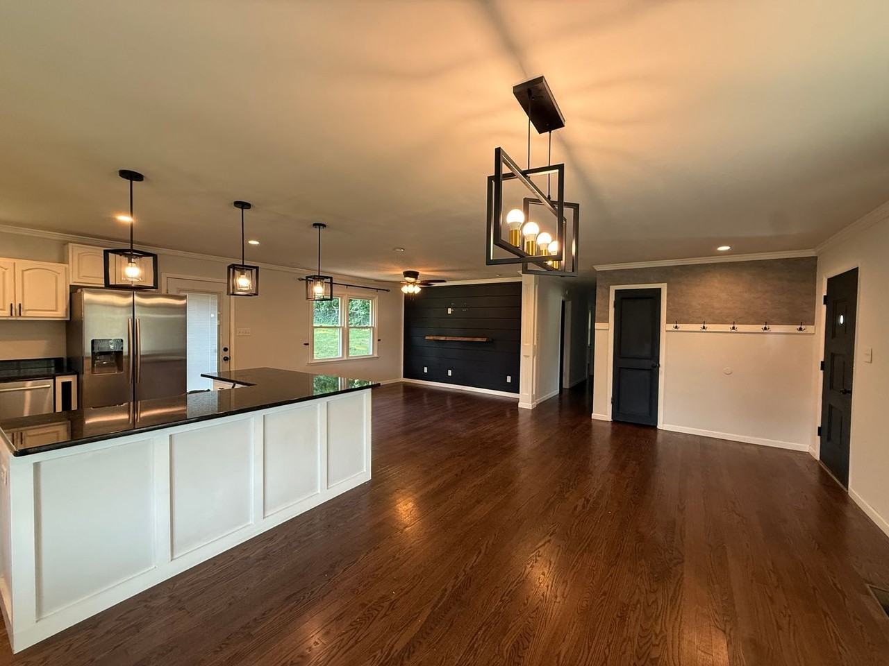 1209 20th St Nw - Photo 6 of 22