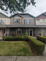 7302 Hayworth Ave Ne - Photo 1 of 1