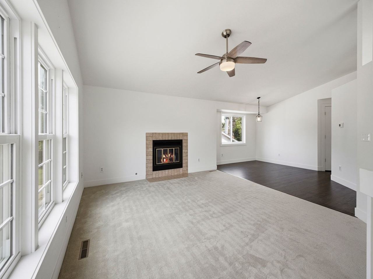 2742 Pampas Dr - Photo 2 of 20