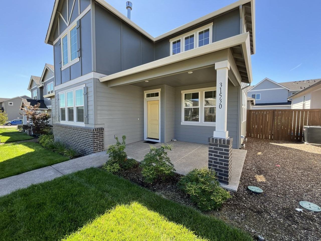 31530 Nw Yorkshire St - Photo 5 of 50