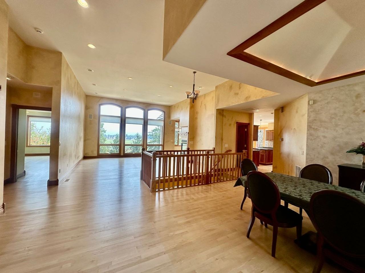 11707 Kestrel Rd - Photo 6 of 50