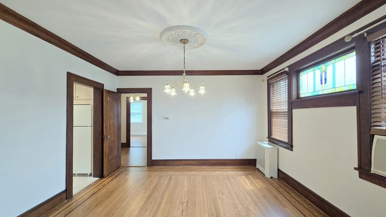75 Williamson Avenue #2 - Photo 5 of 18