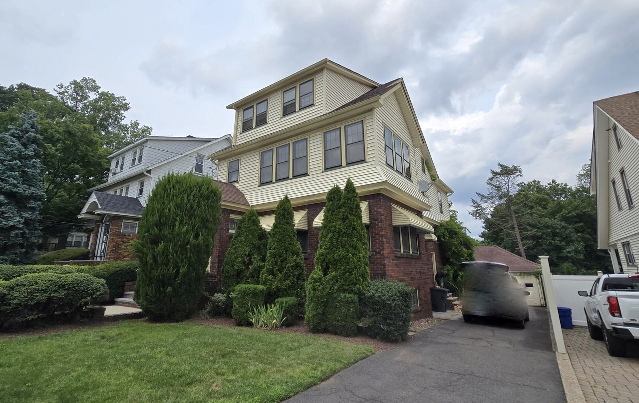 75 Williamson Avenue #2 - Photo 2 of 18