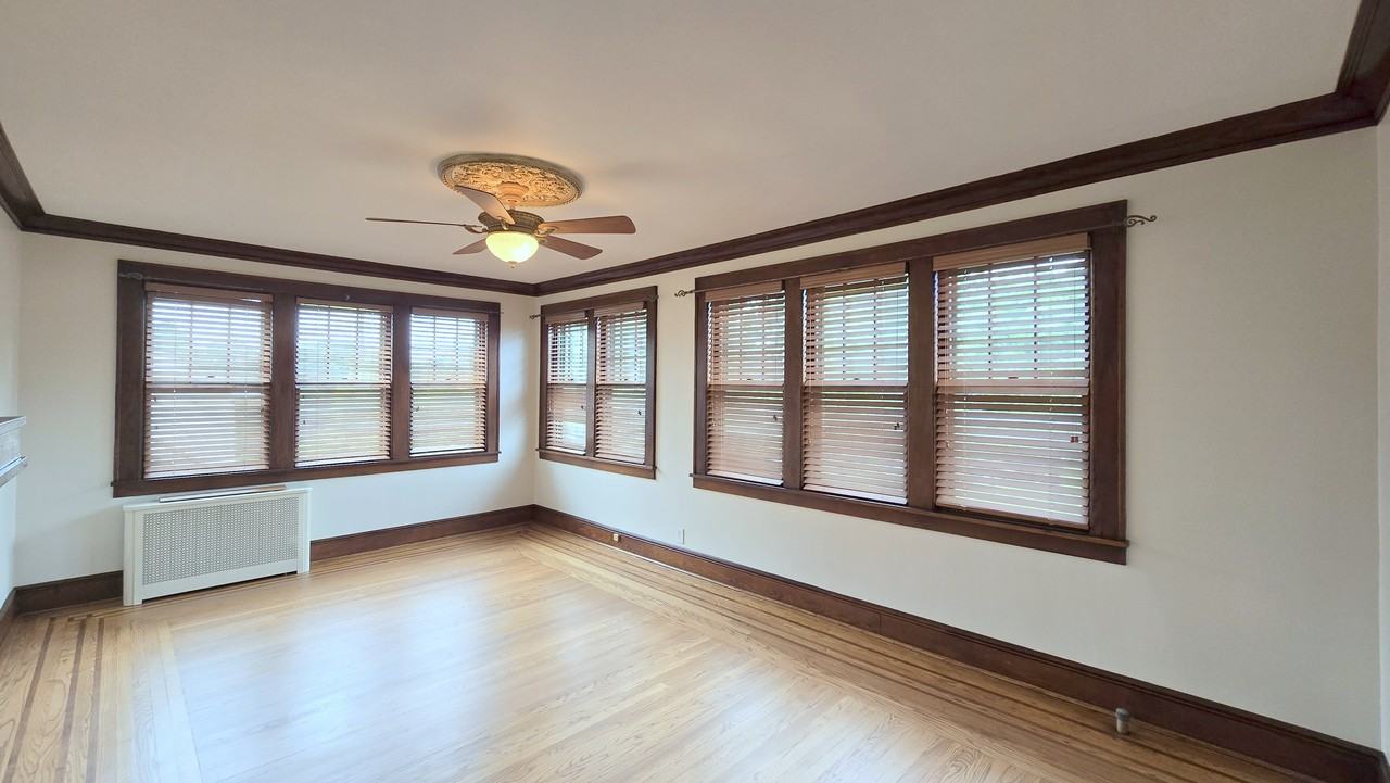 75 Williamson Avenue #2 - Photo 3 of 18