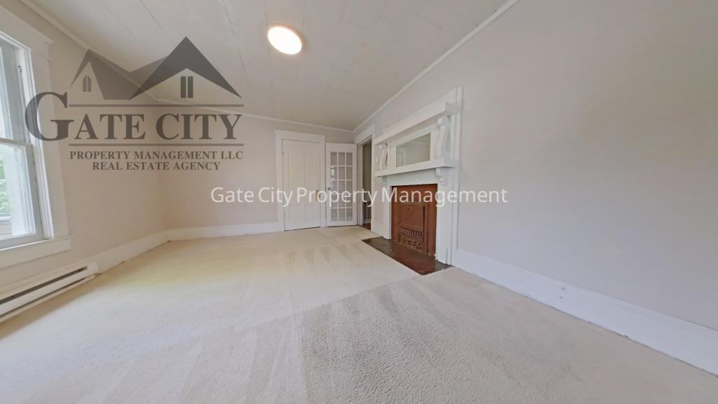 303 W 6th Ave Apt D - Photo 6 of 9