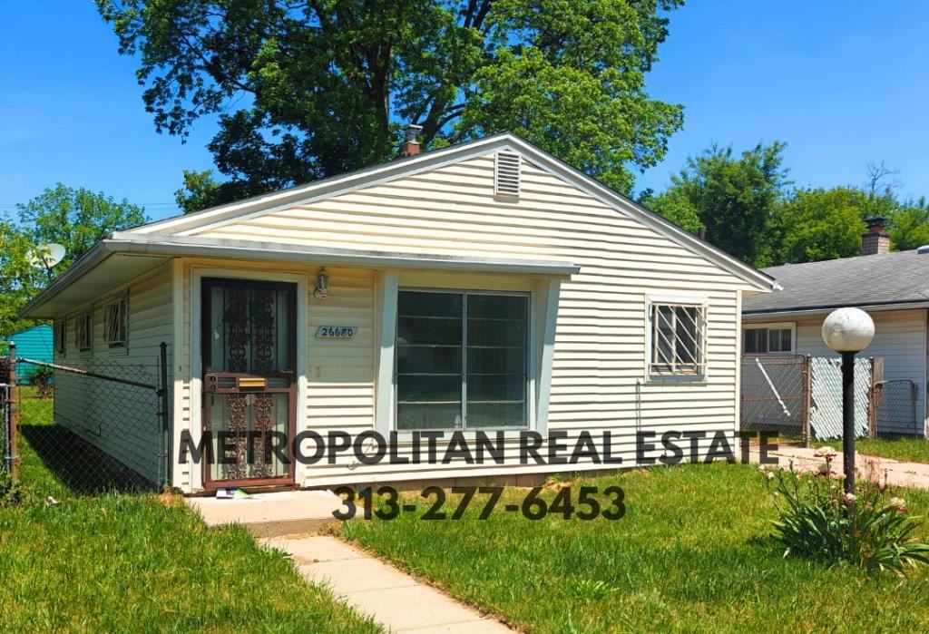 26680 Penn St - Photo 2 of 18
