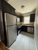 featured image of 1033 N Main St