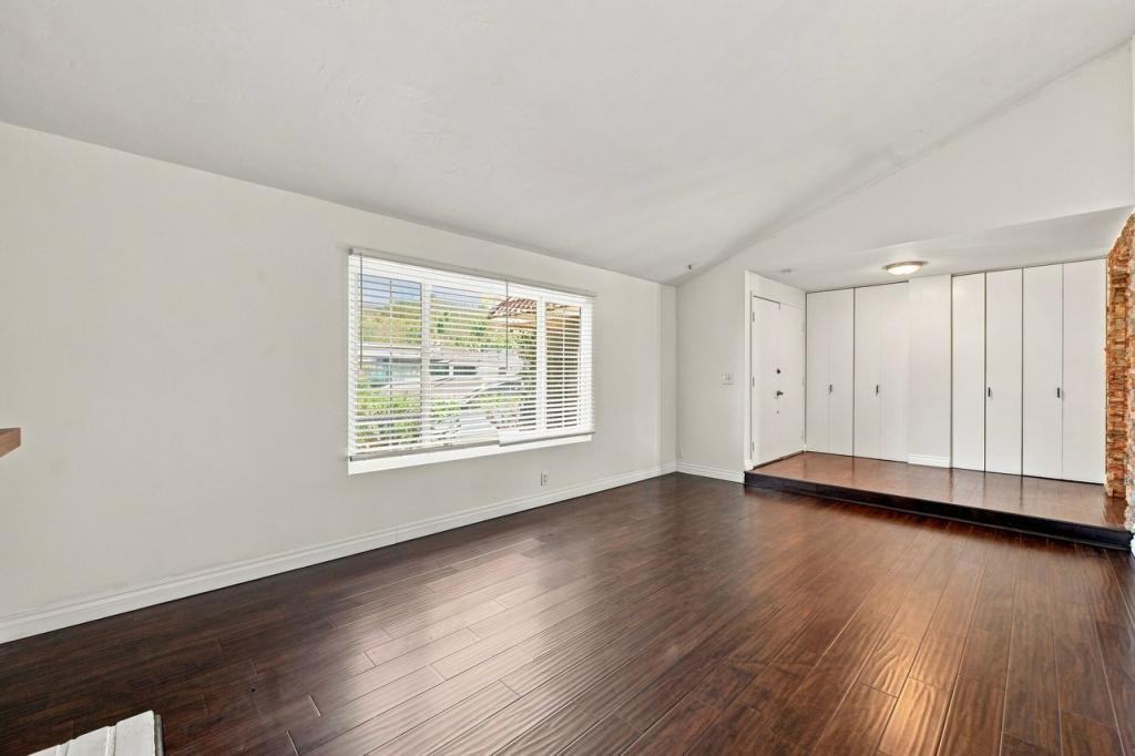 1101 Calle Vista Ave - Photo 7 of 29