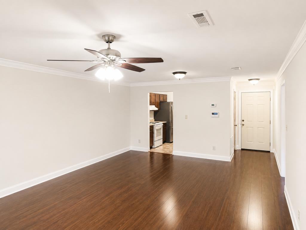 526 Heritage Pl - Photo 4 of 12