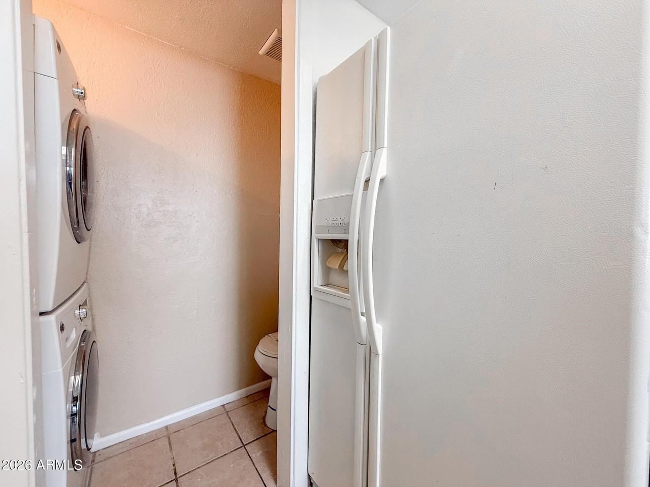 2625 W Ocotillo Rd #2 - Photo 5 of 17