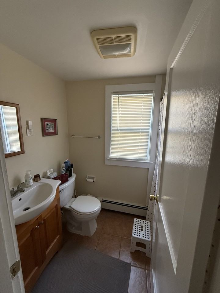 63 Milton St #63-1MILTON - Photo 5 of 7