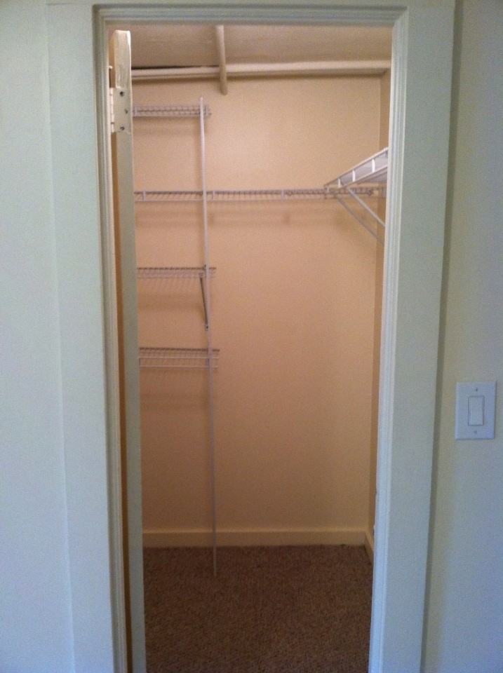 285 Hudson St #1 - Photo 7 of 7