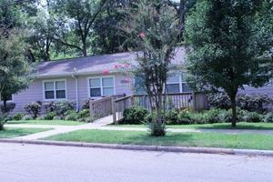 featured image of 545 Shelby St #4