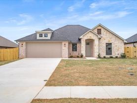 19139 Seneca Dr - Photo 1 of 1
