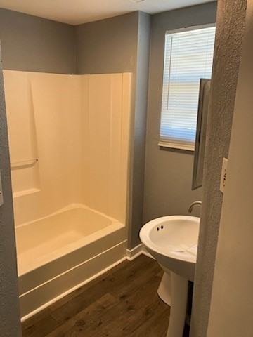602 W Santa Gertrudis St #A2 - Photo 3 of 7