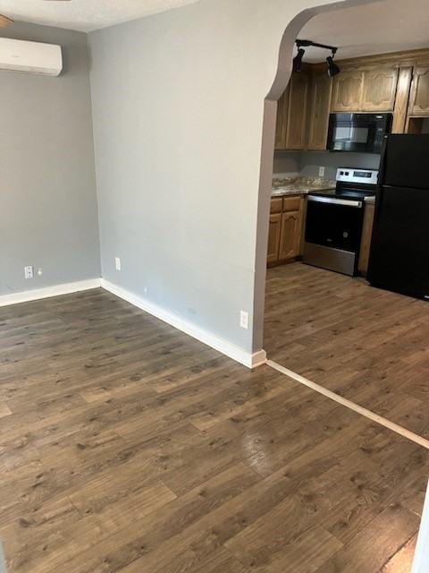 602 W Santa Gertrudis St #A2 - Photo 5 of 7